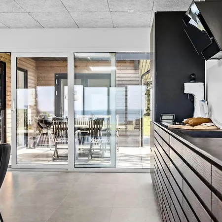 3 Bedroom Lovely In 度假居 Martofte