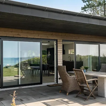 3 Bedroom Lovely In 度假居 *